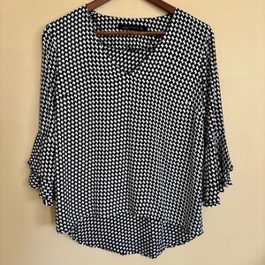 Zara| Black & White Checkered Hi-Low Blouse Sz S